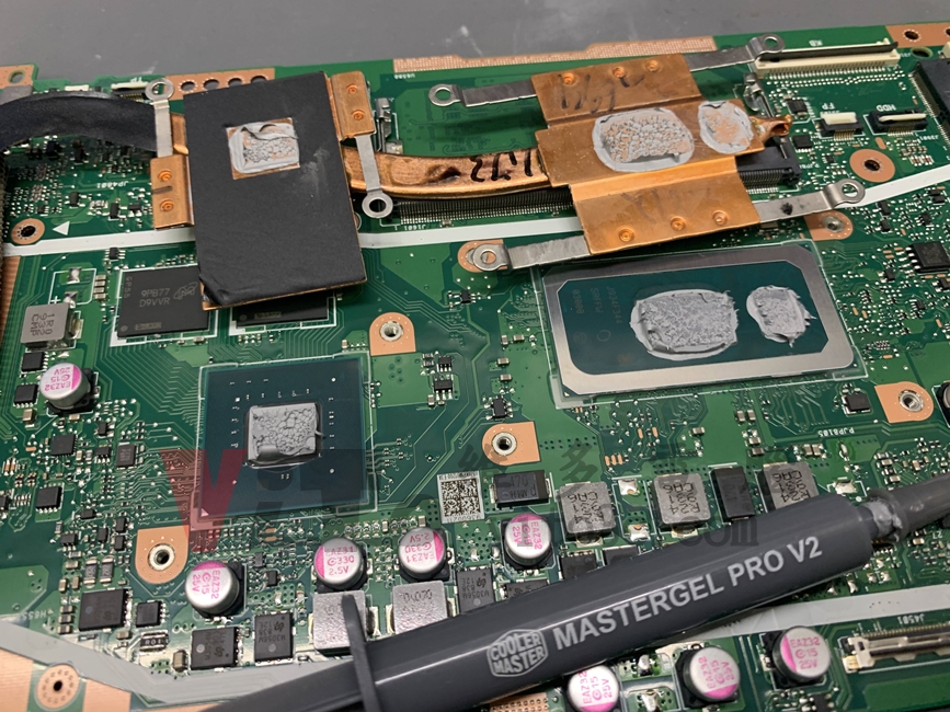 ASUS VivoBook X409 無法開機、不過電、開機後突然斷電維修案例 ASUS X409 拆機散熱膏更換
