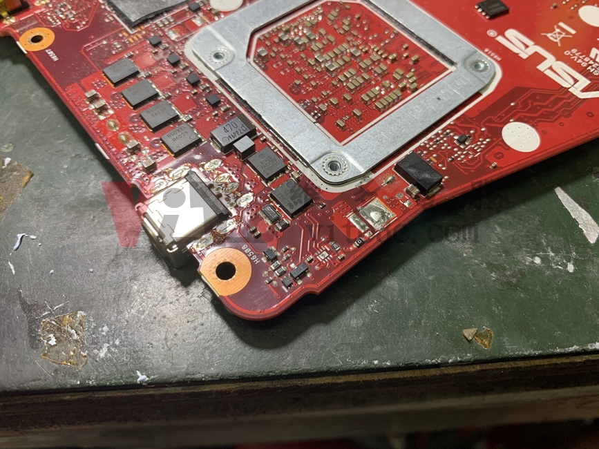 ROG G531G 不過電、無法開機、筆電進水、主機板CPU維修案例 ROG G531G 鏽蝕零件更換
