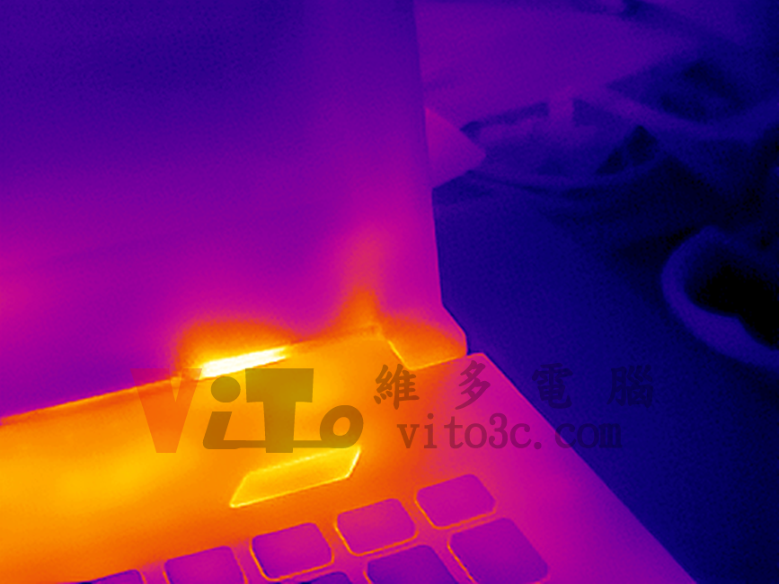 爆殼危機!筆電轉軸為何會斷裂?解析6大關鍵 ASUS FX503V 螢幕轉軸右側(熱像儀發熱分布)