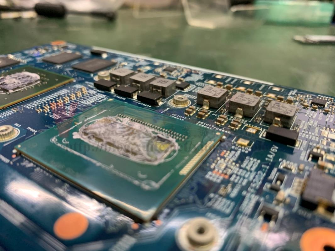 ACER VN7-791G 不過電,使用中突然斷電無法開機,主機板短路不能開機維修實例 ACER VN7-791G 不過電,使用中突然斷電無法開機,主機板短路不能開機維修實例