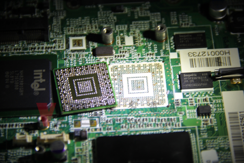 宏碁 ACER ASPIRE 5580 王建民紀念機,開機沒畫面、開機沒反應、顯卡故障維修實例 解焊故障晶片後的樣子