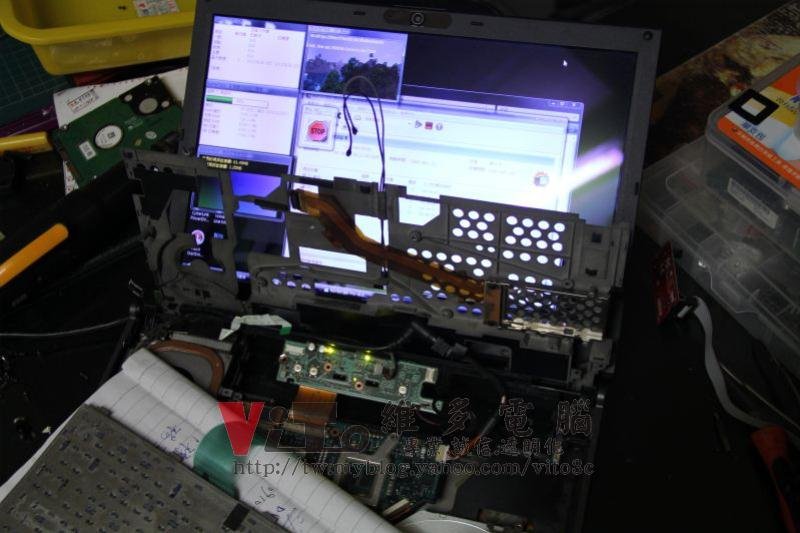 VAIO VGN-SZ476N 破圖畫面異常、顯示卡GO7400、顯示卡記憶體、開機迴路多種故障維修實例 VGN-SZ 簡單裝機測試