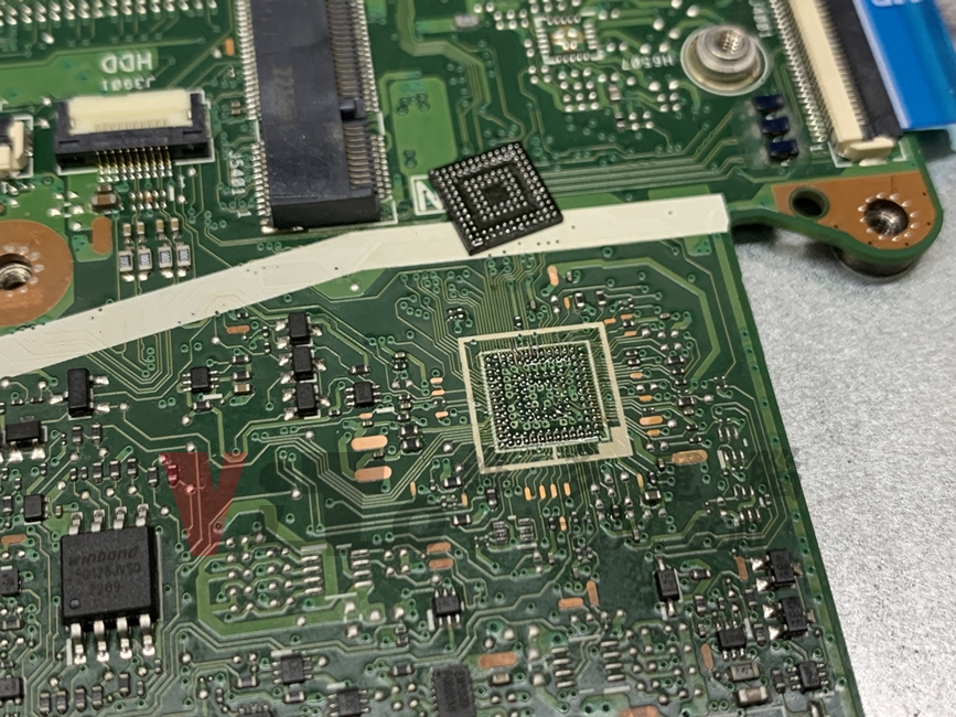 ASUS X515E 別家退件來找我們?焊點斷線修補實例|台中、彰化筆電維修 ASUS X515E BGA解焊EC晶片後的狀態