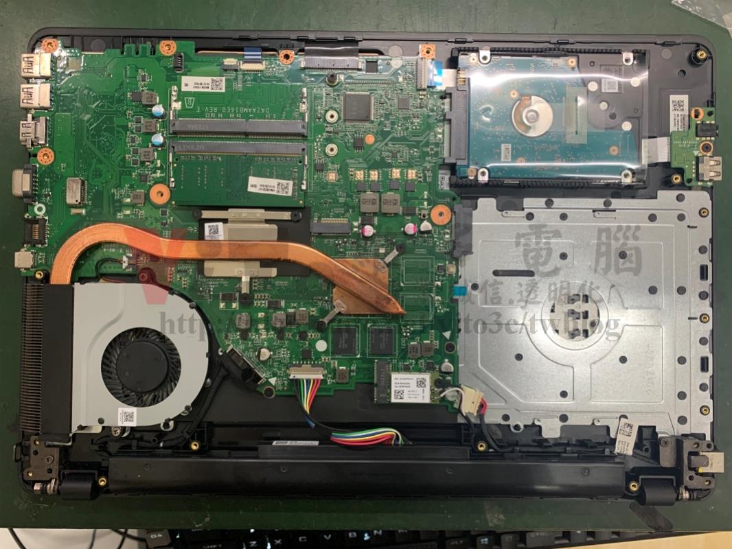 筆電維修:ACER F5-573G 不過電,無法開機,按電源無反應,供電異常維修案例 ACER F5-573G 內部結構