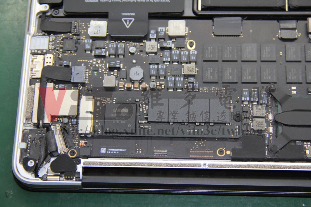 Macbook Pro 13 A1502 充電燈不亮,無法開機,不能啟動,筆電維修案例 MacBook Pro 13吋 A1502 2014年 SSD
