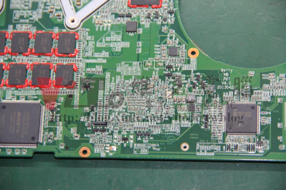 Razer BLADE RZ09 開機無畫面 無畫面顯示 不能進入作業系統 不能開機 主機板故障維修案例 Razer RZ09 主機板