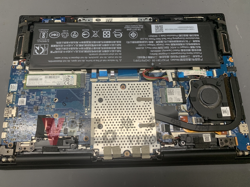 VAIO VJSE41G11W 筆電維修 - 不過電、無法開機故障排除 VAIO VJSE41G11W 筆電拆機後的內部結構