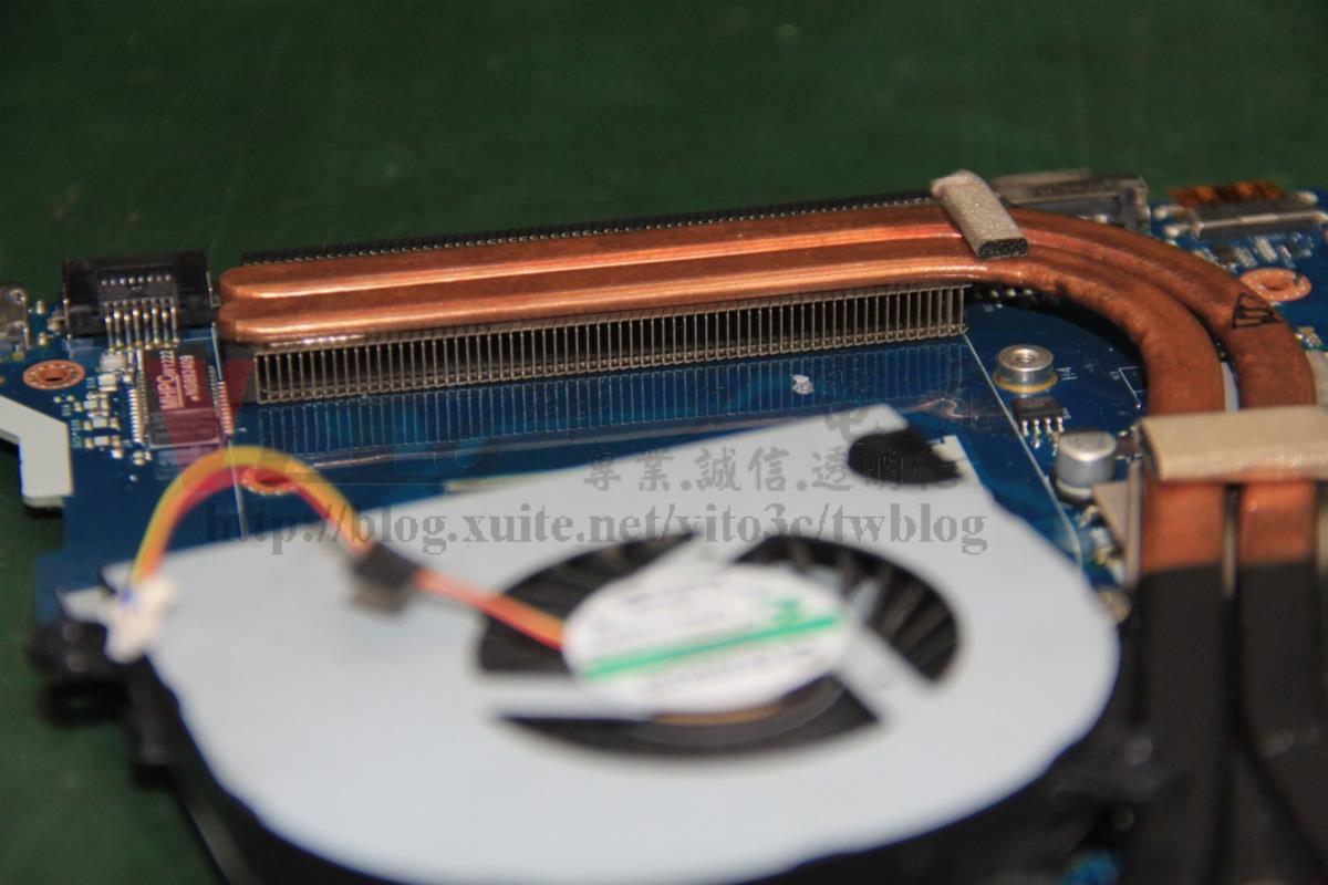 ASUS A45V K45VM 散熱器及風扇灰塵清理 ASUS A45V K45VM 散熱器及風扇灰塵清理