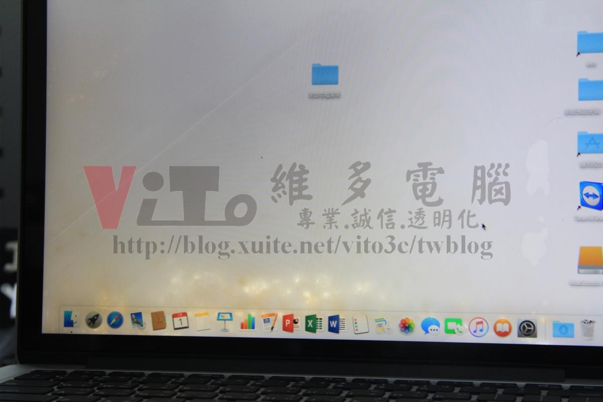 Macbook Pro A1502 進水維修:主機板、鍵盤、螢幕維修實例|台中、彰化筆電維修 LCD液晶面板進水細節