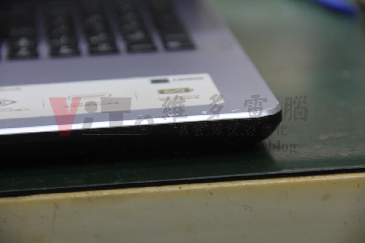 ASUS X542U 電源指示燈不亮