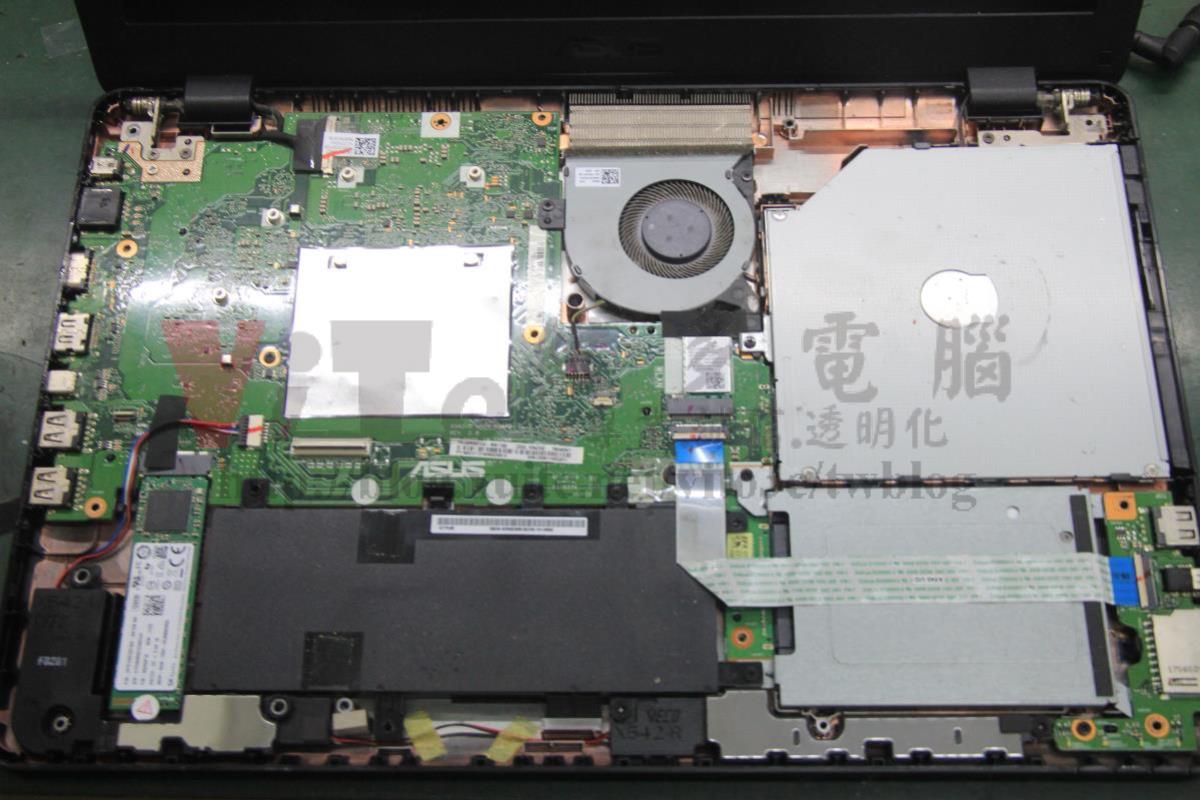 ASUS X542U 拆解內部構造