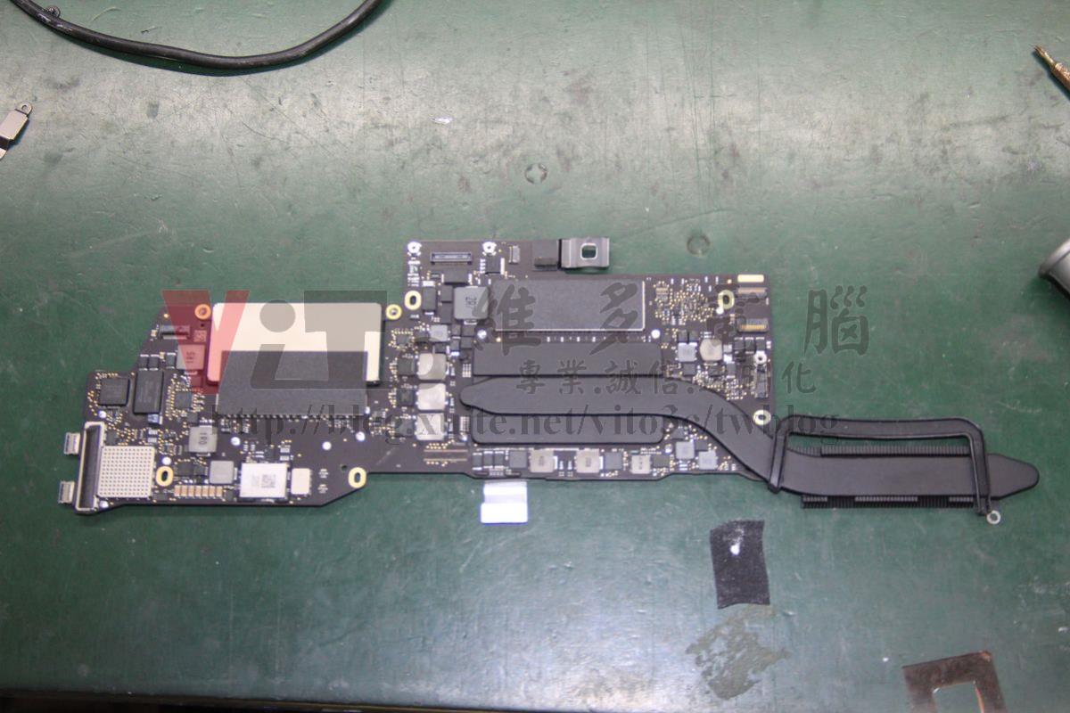 IMG_5148_结果.JPG Macbook Pro 13-inch A1708 主機板與散熱器