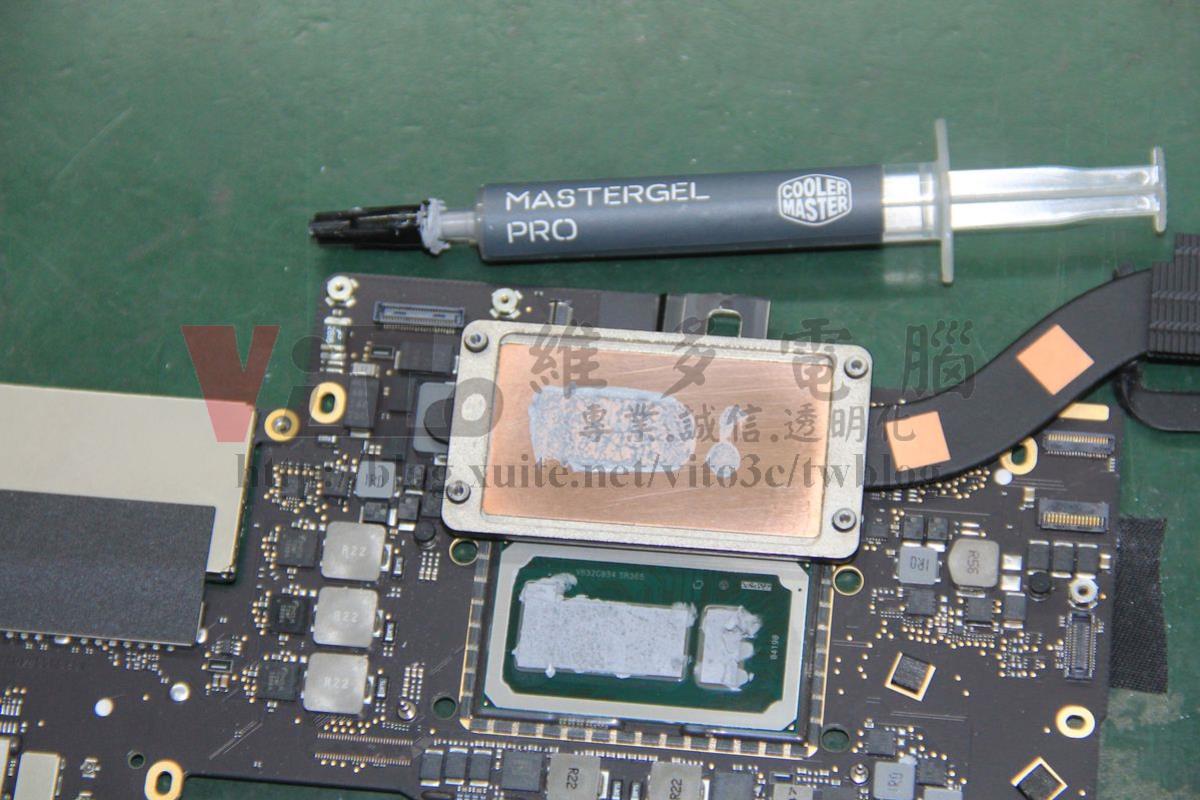IMG_5155_结果.JPG Macbook Pro 13-inch A1708 CPU與散熱器的散熱膏壓印測試是否塗抹均勻
