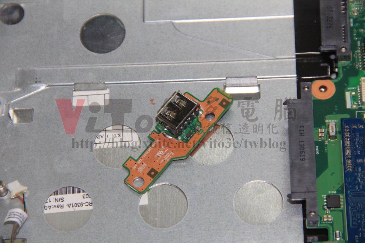 TOSHIBA L50-A USB更換2 TOSHIBA L50-A USB更換