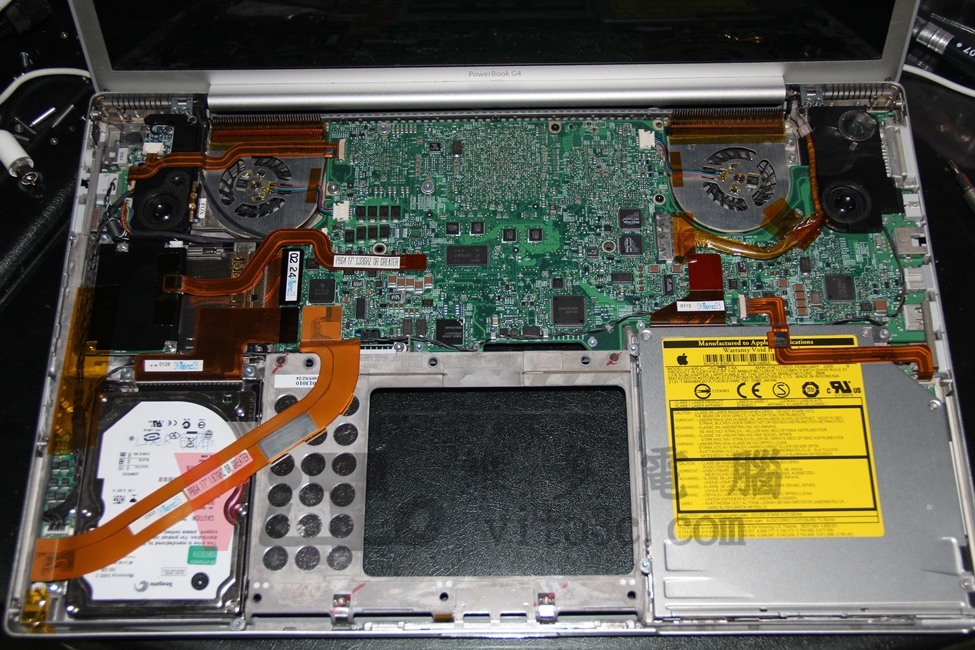 蘋果 Apple PowerBook G4 17寸 2003年 開機黑屏、有開機聲、無畫面顯示維修實例|台中、彰化筆電維修 蘋果 Apple PowerBook G4 17寸 2003年 開機黑屏、有開機聲、無畫面顯示維修實例|台中、彰化筆電維修