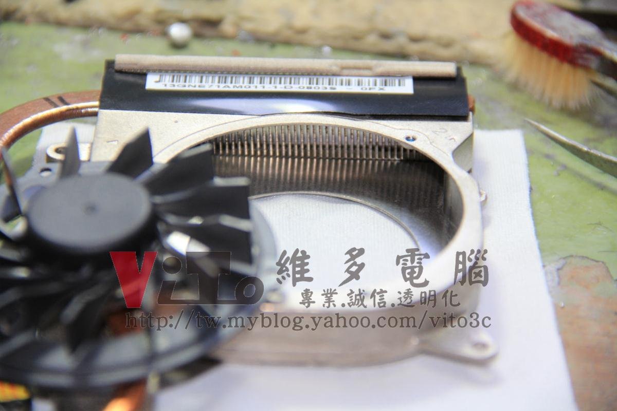ASUS F6S 開機綠色畫面、顯卡故障通病、顯示卡BGA焊接實例|台中、彰化筆電維修 風扇清理