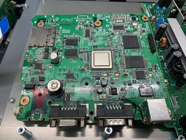 三菱 GT2715-XTBD 人機介面主機板維修