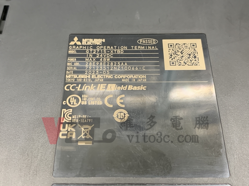三菱 GT2715-XTBD 背面標籤