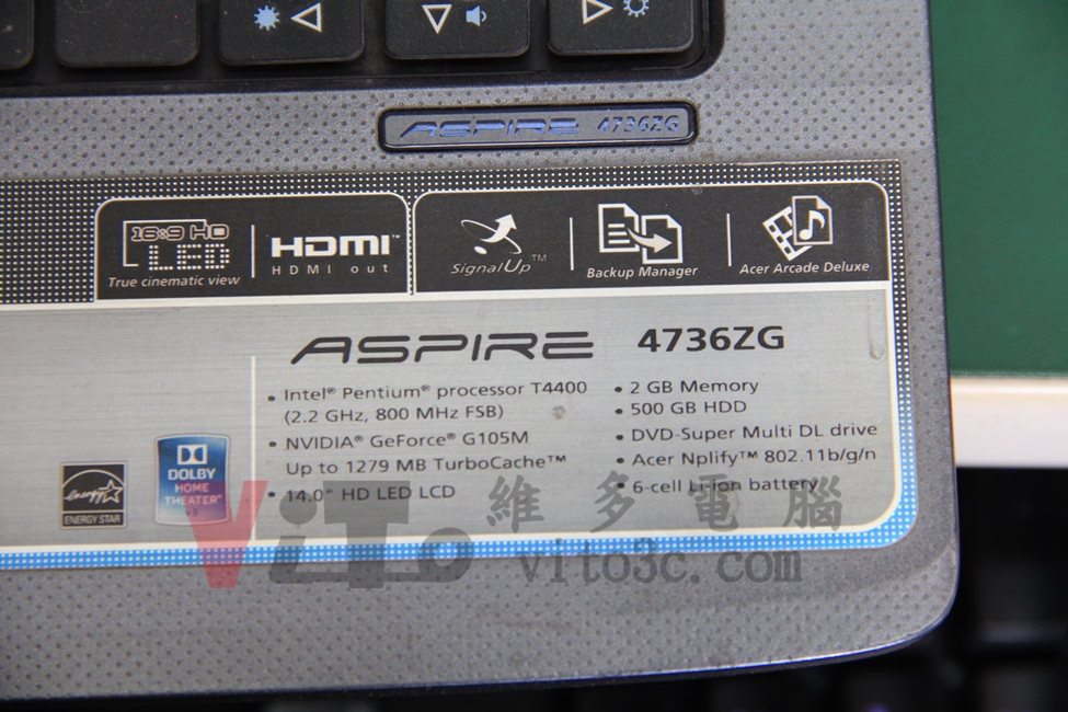 ACER 4736ZG 突然斷電重啟、NEC大電容故障通病、鉭電容改裝實例(示波器測量詳解) Acer 4736ZG 正面型號標籤
