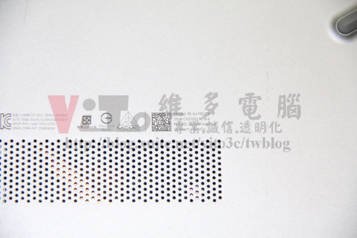 HP 15-bs765TX HP筆電底部型號,Model:15-bs765TX