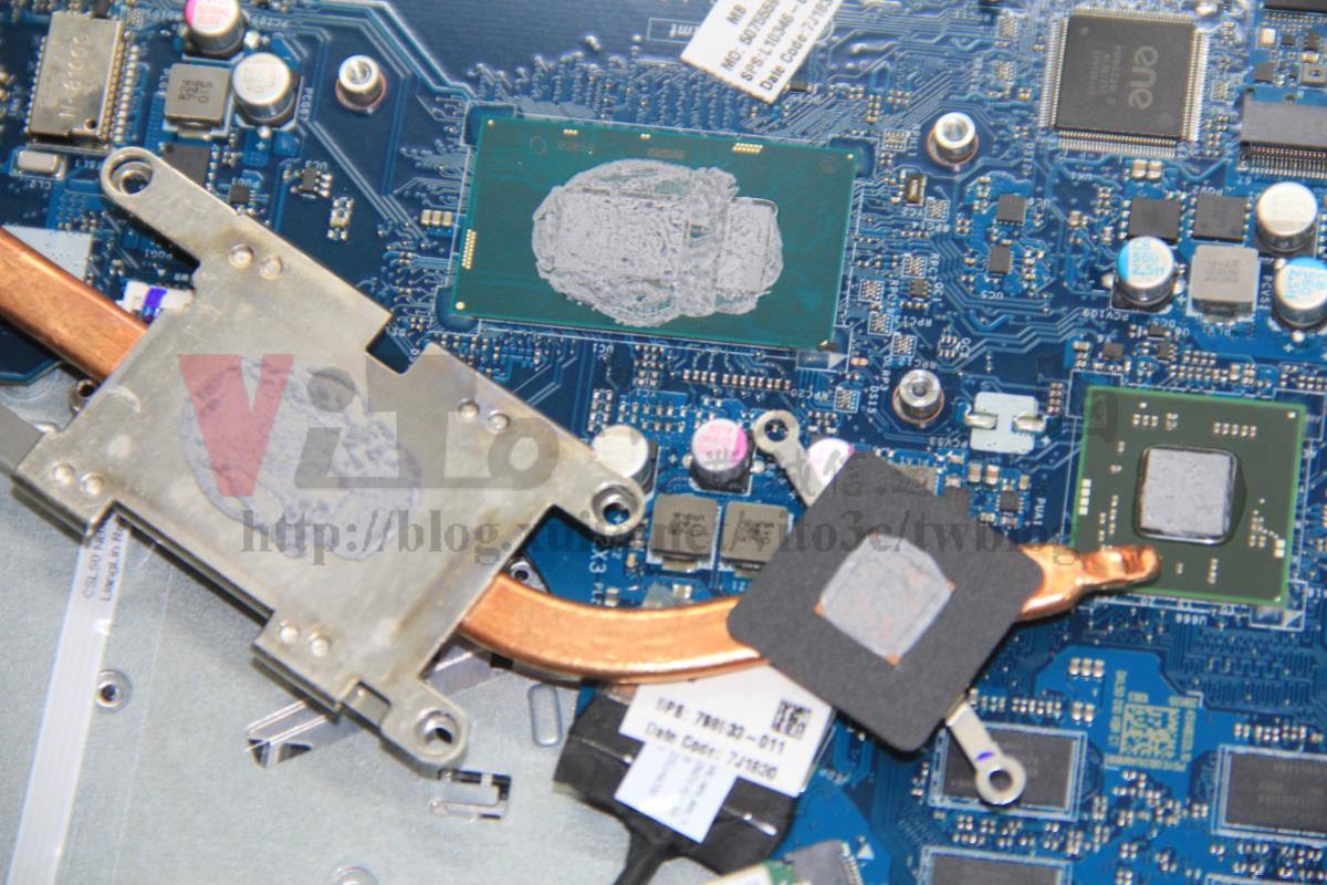 HP 15-bs765TX 散熱膏失效 乾掉 HP 15-bs765TX(TPN-C129)散熱膏使用多年已乾掉