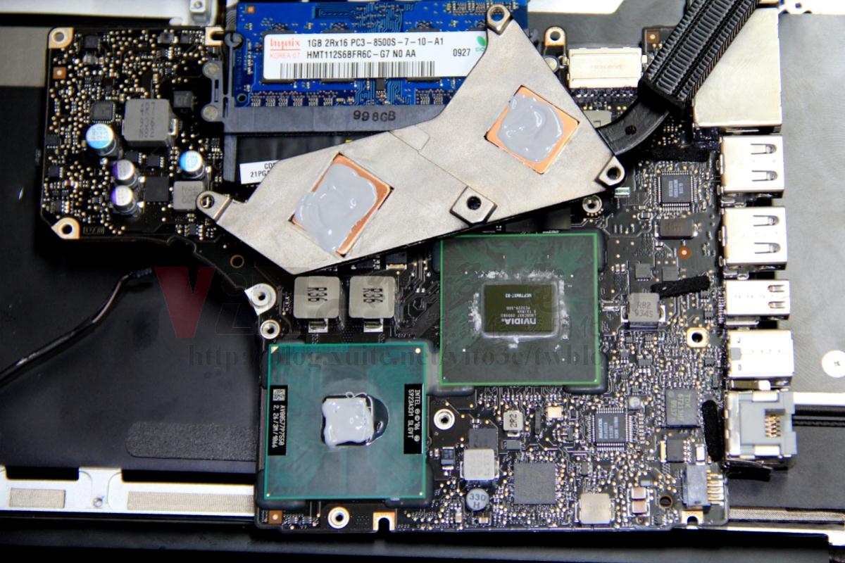 老筆電過熱根源?揭開導熱貼片時代的散熱問題 MacBook Pro 13吋 A1278 2009年 CPU與NVIDIA MCP79整合橋晶片皆為直觸並共用散熱器