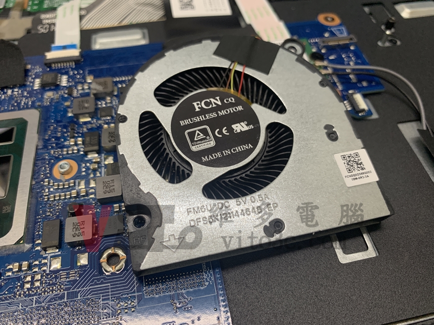 ACER TMP215-52 底部外殼分離災情、螢幕轉軸斷裂通病維修實例|台中、彰化筆電專業維修 ACER TMP215-52 底部外殼分離災情、螢幕轉軸斷裂通病維修實例|台中、彰化筆電專業維修