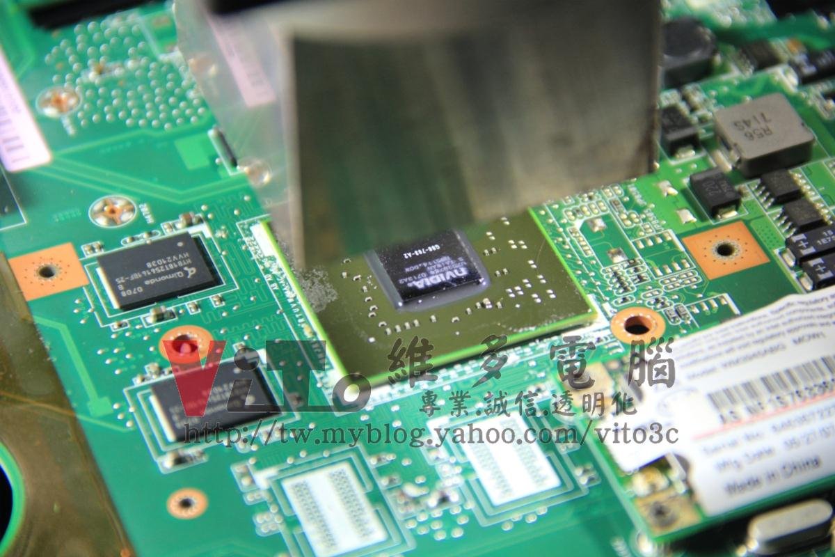 ASUS F3SC 畫面多格、顯卡過熱故障、畫面顯示異常維修實例|台中、彰化筆電專業維修 ASUS F3S BGA 焊接拆除故障的 NVIDIA 顯示卡晶片過程
