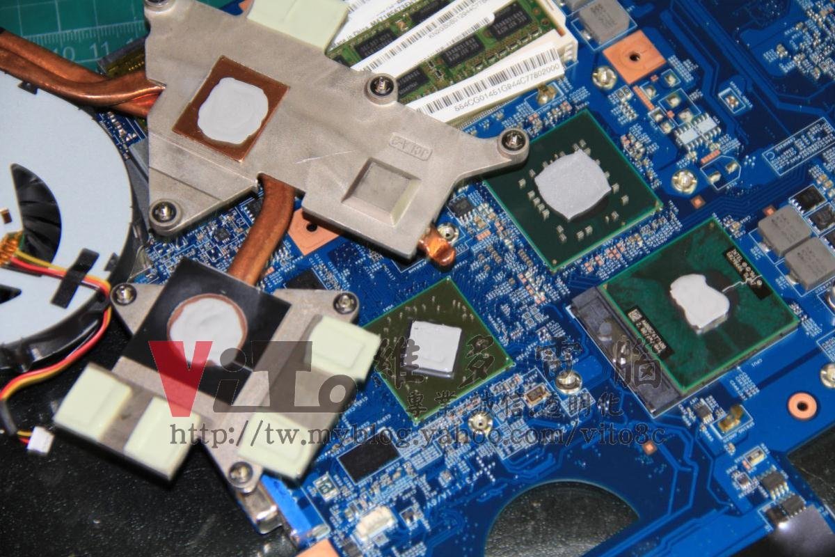 ACER 5738G 不過電不開機、無法開機、供電異常維修實例|台中、彰化筆電專業維修 ACER 5738G 更換全新散熱膏,並壓印是否塗抹均勻