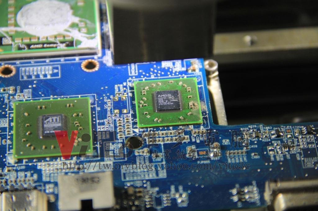 康柏 COMPAQ CQ40-304AX 開機白燈同時閃爍、偵測不到記憶體維修實例|台中、彰化筆電專業維修 Compaq CQ40-304AX BGA 焊接拆除 AMD 北橋晶片過程