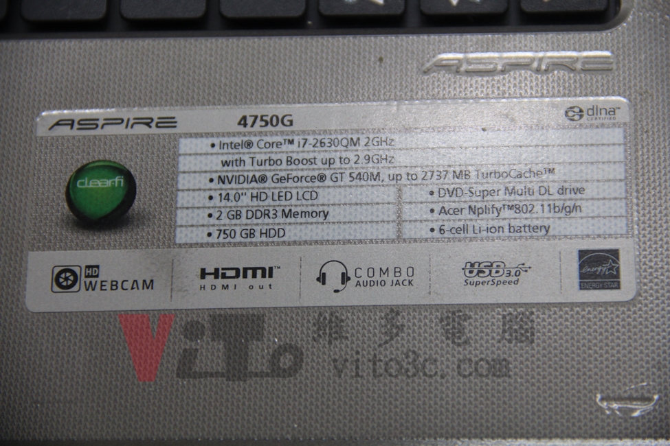 ACER 4750G 突然斷電關機、開機黑屏、主機板故障維修實例|台中、彰化筆電專業維修 ACER 4750G 正面型號與規格標籤貼紙