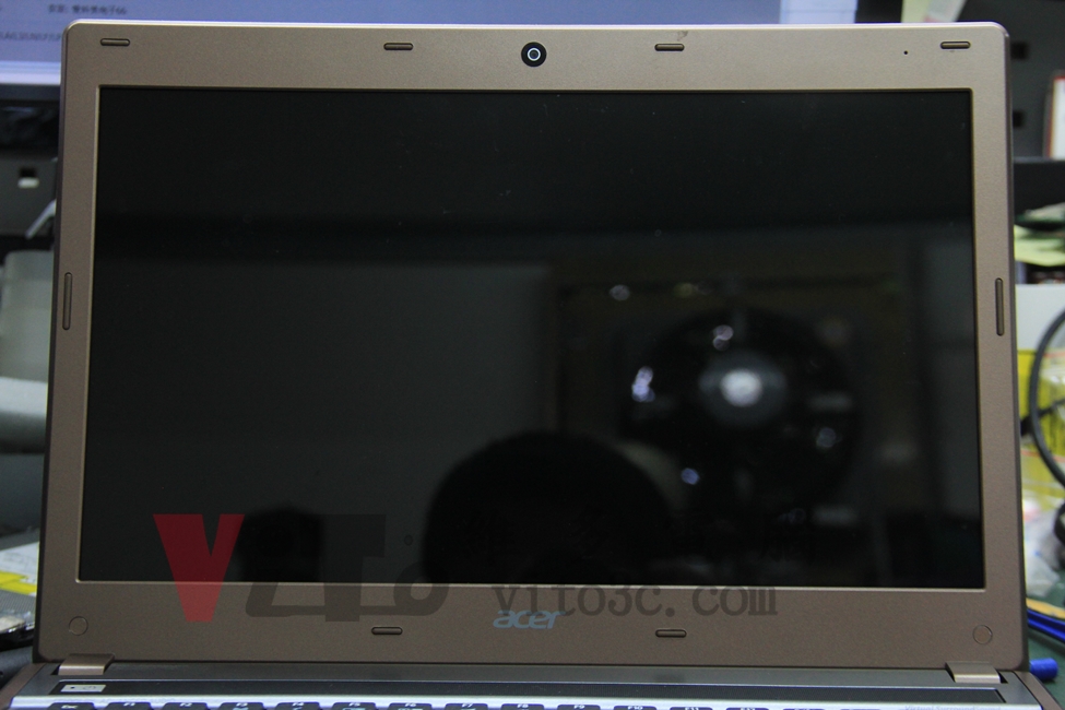 ACER 4755G 無法開機、突然斷電重啟、開機沒畫面維修實例|台中、彰化筆電維修 ACER 4755G 開機黑屏,電源指示燈有亮但開不了機