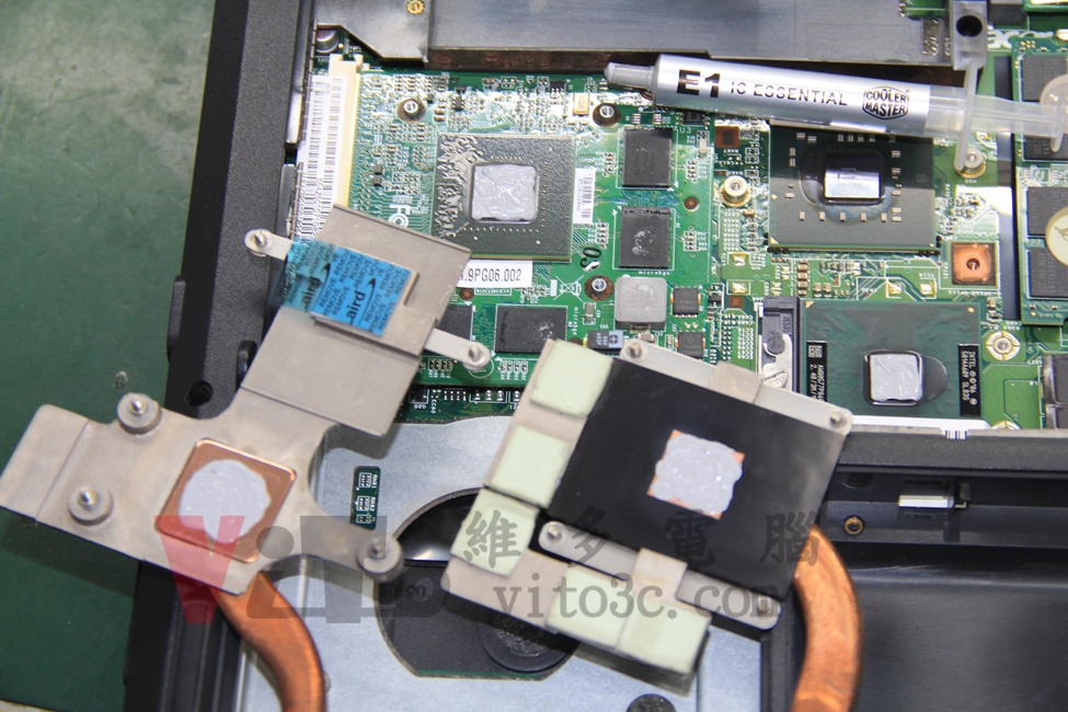 ACER 5930G 突然斷電重啟、不定時關機、開機黑屏維修實例|台中、彰化筆電維修 ACER 5930G 更換全新的散熱膏、北橋也更換高效能的導熱墊片