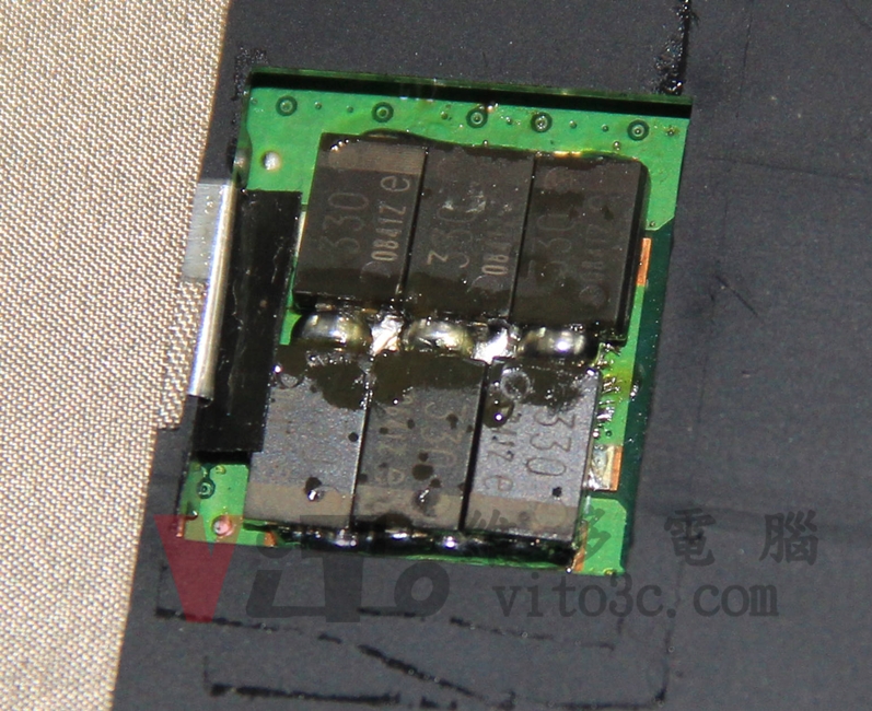 ACER 8920G 開機黑屏、沒畫面顯示、無法開機、CPU供電與顯示卡故障更換實例|台中、彰化筆電維修 ACER 8920G 電容的中心接地點焊接不良
