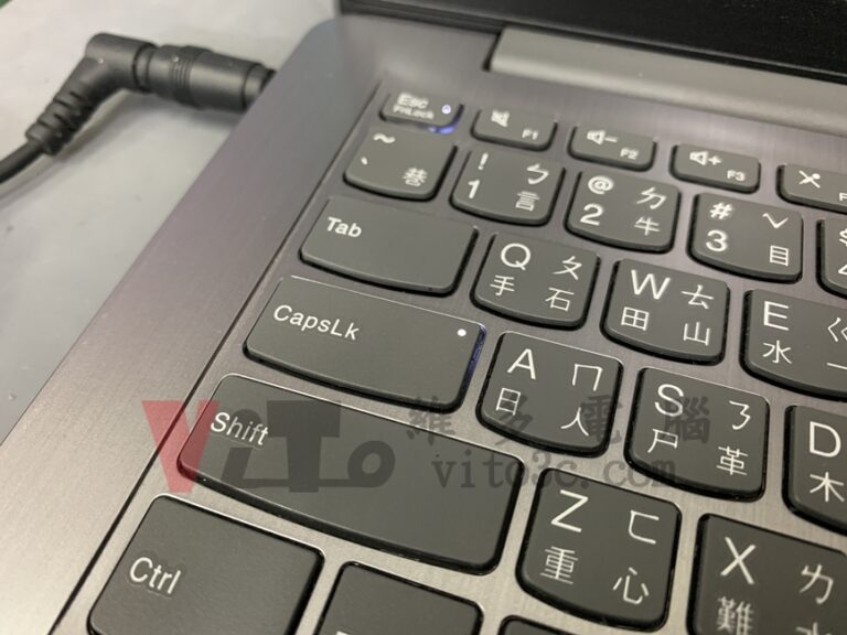 Lenovo IdeaPad 3 Caps Lock、Esc 同步閃爍