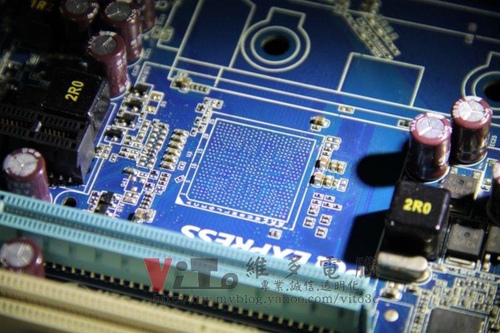 (主機板維修)技嘉 MA74GM-S2H 過電~無法開機維修實例