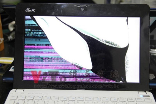 (筆電維修)華碩 ASUS Eee PC 1001系列 LCD10.1吋面板破裂更換維修實例