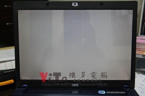 (筆電維修)微星 MSI EX600 開機畫面反白有條紋~顯卡通病故障維修實例 (筆電維修)微星 MSI EX600 開機畫面反白有條紋~顯卡通病故障維修實例