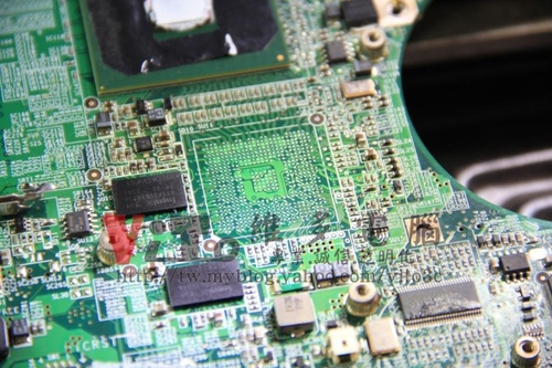 (筆電維修)精英 G420 ATI X1300顯卡故障無法開機~開機沒畫面顯示~開機有背光沒畫面維修實例