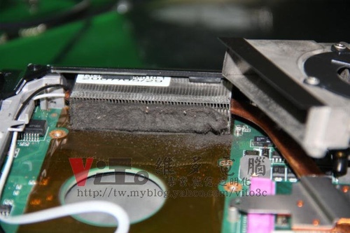 (筆電維修)華碩 ASUS F3S 顯卡破圖~不定時藍底白字~無法進作業系統維修實例