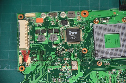 (筆電維修)華碩 ASUS K40IJ 無法開機~按開機沒反應~不過電不開機~不能開機維修實例
