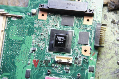(筆電維修)華碩 ASUS F6S 畫面六分割~畫面異常~顯卡過熱~破圖花屏維修實例
