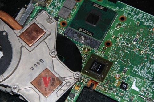 (筆電維修)康柏 COMPAQ V3000系列 NVIDIA顯卡導致開機沒畫面~黑屏維修實例 (筆電維修)康柏 COMPAQ V3000系列 NVIDIA顯卡導致開機沒畫面~黑屏維修實例