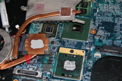 (筆電維修)新力 SONY VAIO VGN-C25T (PCG-6R9P) 顯卡故障導致畫面顯示異常~顏色異常~顯卡過熱維修實例 (筆電維修)新力 SONY VAIO VGN-C25T (PCG-6R9P) 顯卡故障導致畫面顯示異常~顏色異常~顯卡過熱維修實例