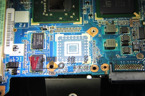 (筆電維修)華碩 ASUS U6S 開機後有背光沒畫面~有開機音效沒畫面顯示~顯示卡過熱故通病維修實例 (筆電維修)華碩 ASUS U6S 開機後有背光沒畫面~有開機音效沒畫面顯示~顯示卡過熱故通病維修實例