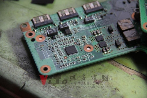 (筆電維修)康柏 COMPAQ B1900 開機沒畫面~開機沒反應~無法開機維修實例