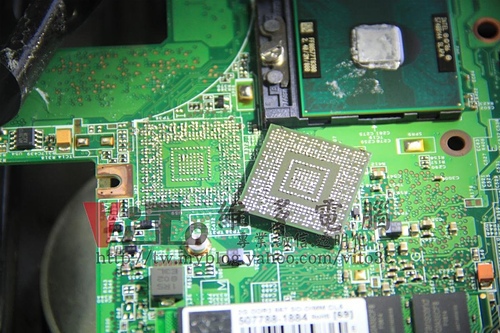(筆電維修)惠普 HP DV2000 (DV2755TX) 開機有背光沒畫面~有光域沒畫面顯示~開機黑屏維修實例 (筆電維修)惠普 HP DV2000 (DV2755TX) 開機有背光沒畫面~有光域沒畫面顯示~開機黑屏維修實例