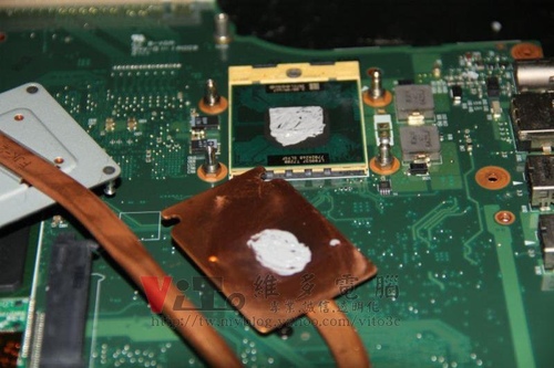 (筆電維修)東芝 TOSHIBA A200 開機沒畫面~過熱當機~藍底白字維修實例
