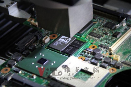 (筆電維修)IBM T40 開機一長兩短聲~抓不到顯卡維修