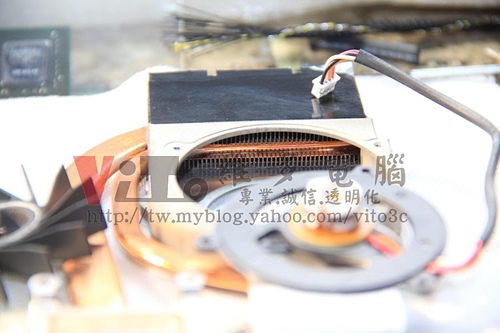 (筆電維修)華碩 ASUS W7S 分割六畫面~畫面多格~畫面條紋亂碼~顯示卡過熱故障通病維修實例 (筆電維修)華碩 ASUS W7S 分割六畫面~畫面多格~畫面條紋亂碼~顯示卡過熱故障通病維修實例